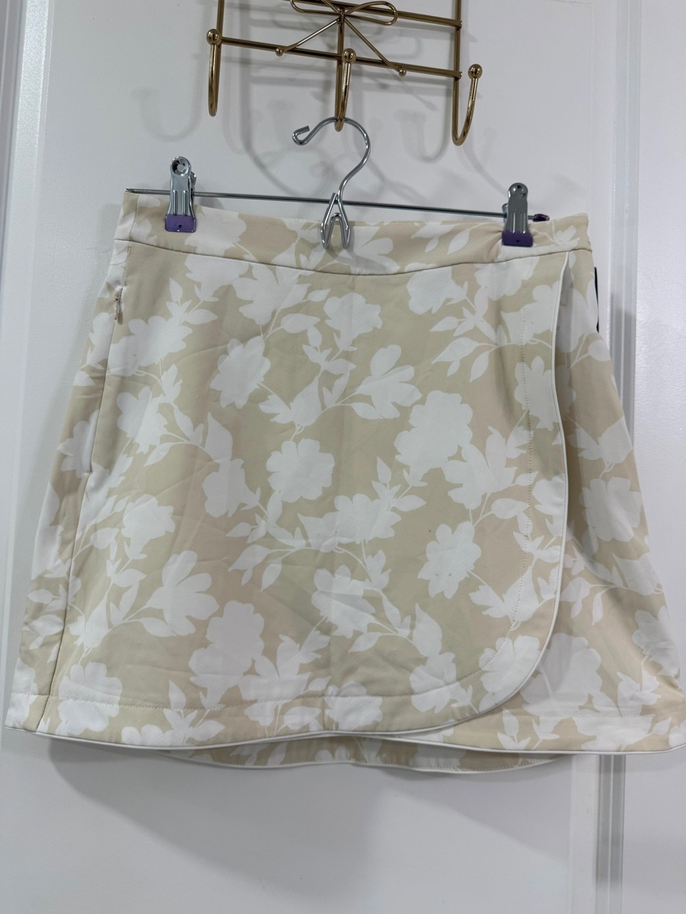 G/FORE Cream and White Floral Wrap Skirt